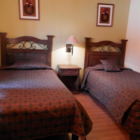 La Posada Del Conde กาบานากอนเด ภายนอก รูปภาพ