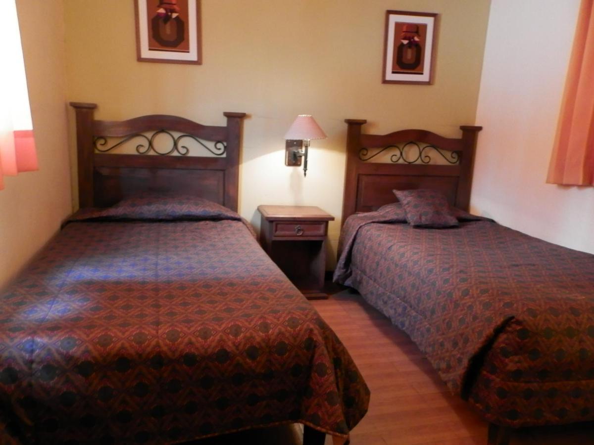 La Posada Del Conde กาบานากอนเด ภายนอก รูปภาพ
